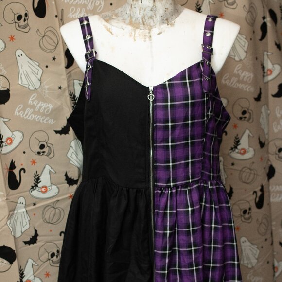 Hot Topic Dress - Picture 1 of 4